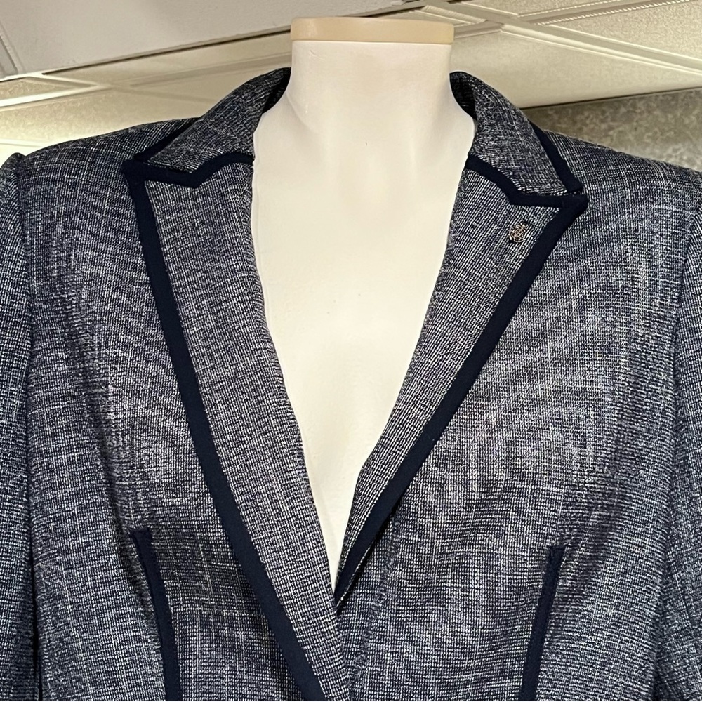 TOMMY HILFIGER Womens 10 Navy Blue Tweed Linen Look Jacket Blazer Lapel Logo Pin - Picture 9 of 16
